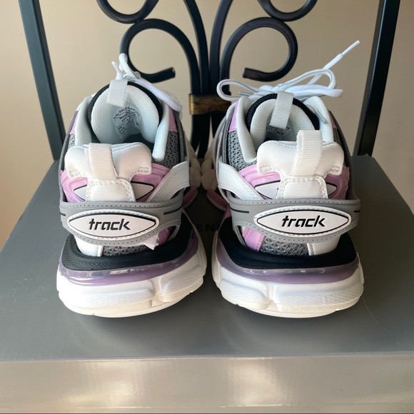 NIB Balenciaga track women’s sneakers - Picture 8 of 15
